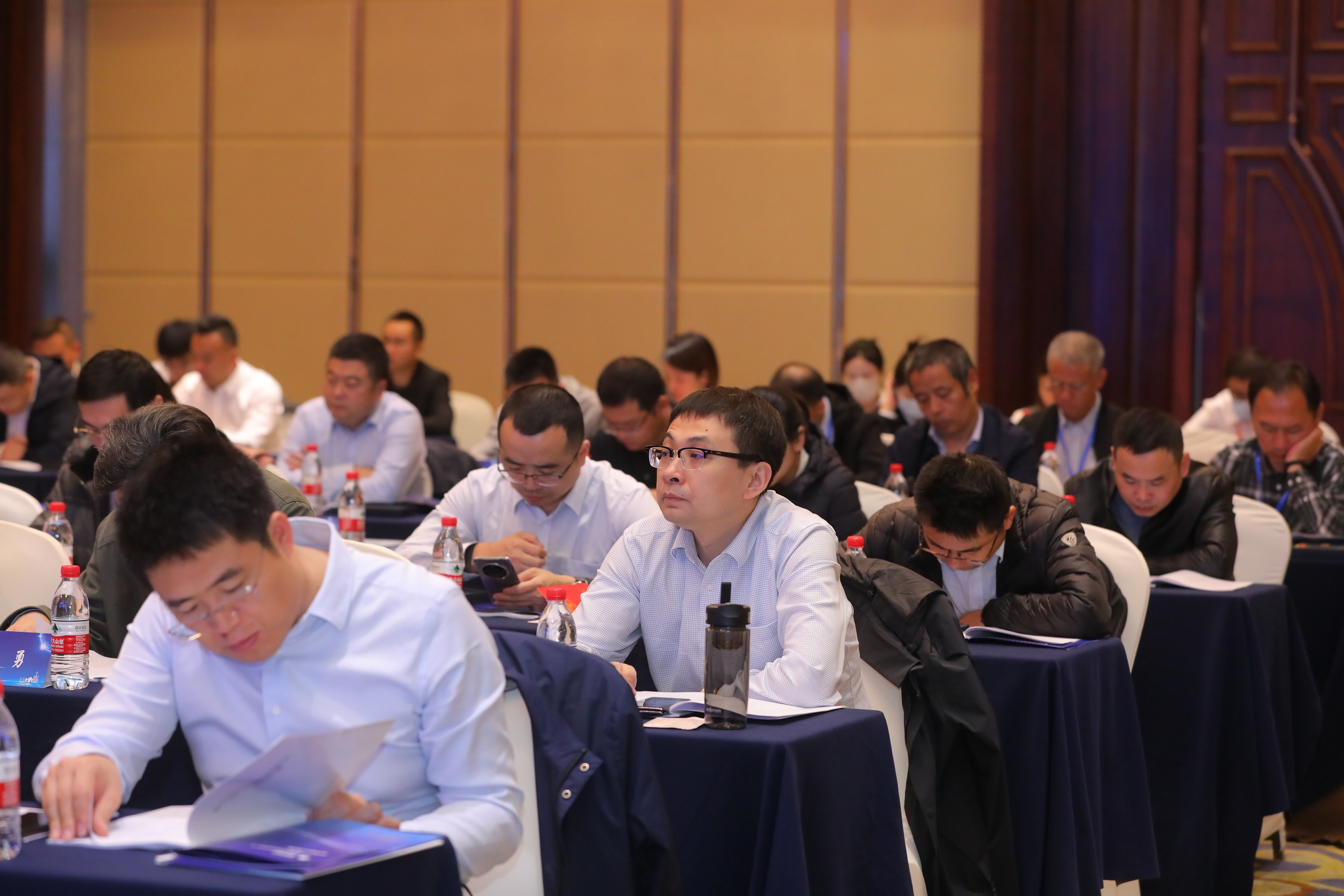 1701659471840747.jpg 1701659471840747.jpg