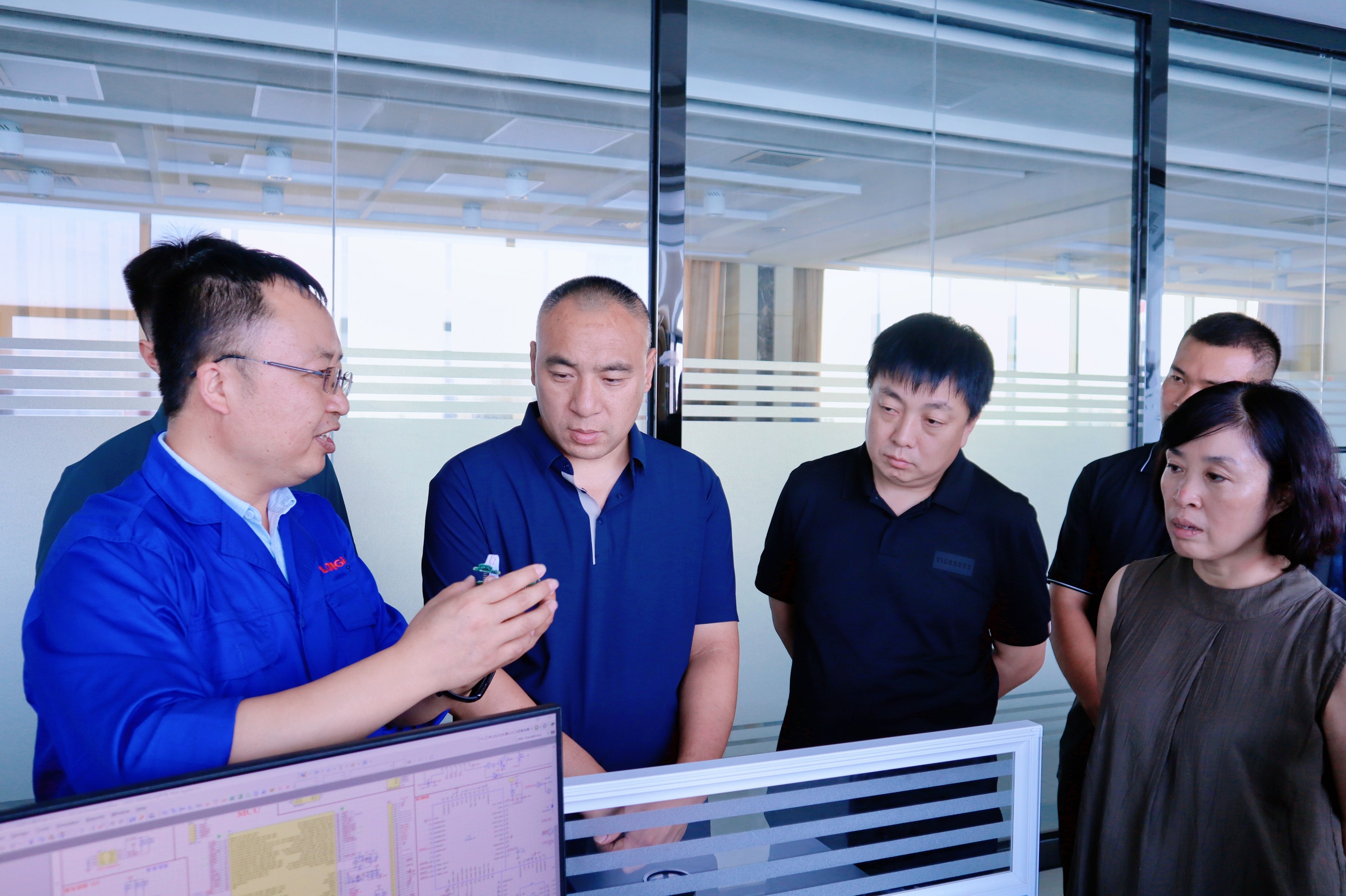 1722736917818131.jpg 1722736917818131.jpg